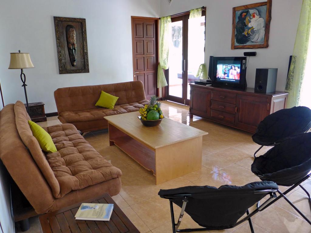 Villa Stella Garden Senggigi Ngoại thất bức ảnh